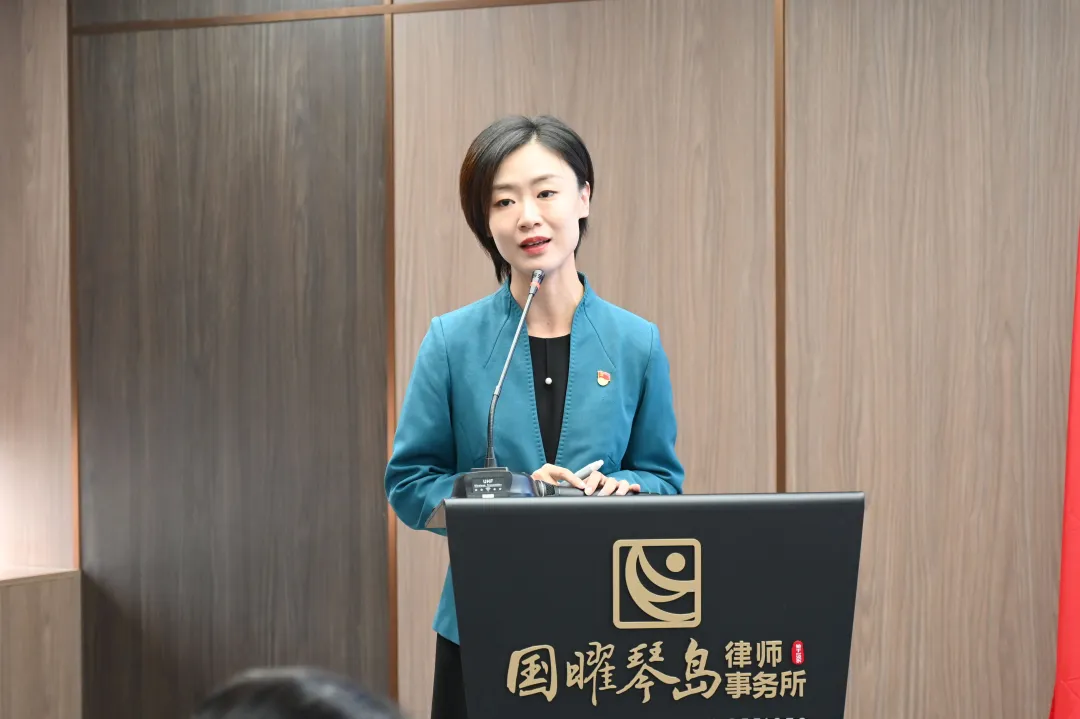 引领2.jpg 引领2.jpg